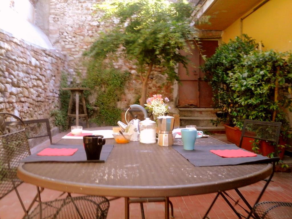 Il Cortiletto Dei Capperi Bed and Breakfast Gassino Torinese Εξωτερικό φωτογραφία